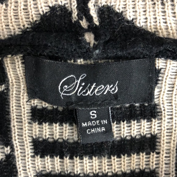 Sisters Geometric Pattern Open Front Cardigan - Black/Tan - Size Small - Picture 8 of 9